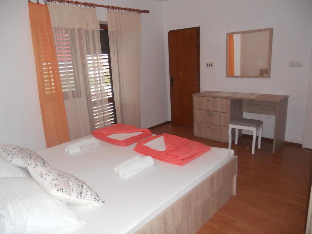 Apartment Supetarska Draga - Donja 5030A Dış mekan fotoğraf